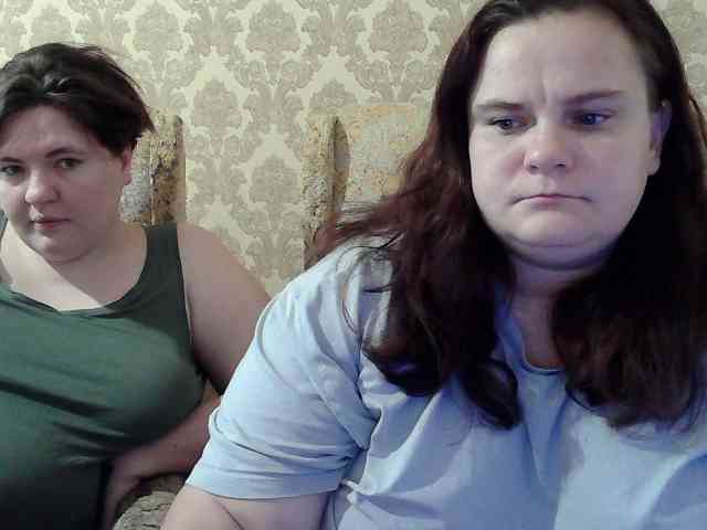 HollyXEva webcam
