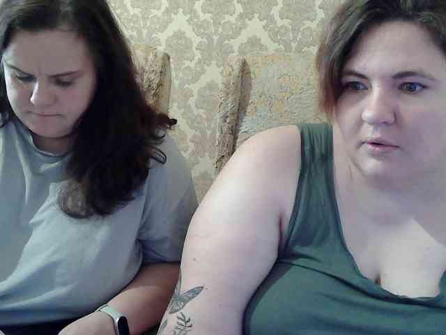 HollyXEva webcam