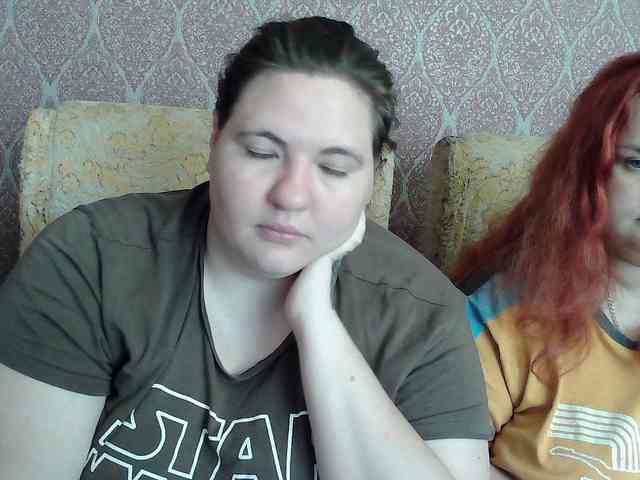 HollyXEva webcam