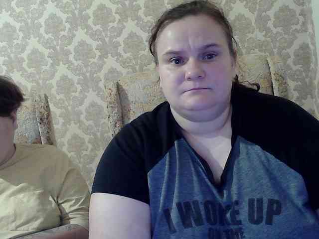 Модель: HollyXEva