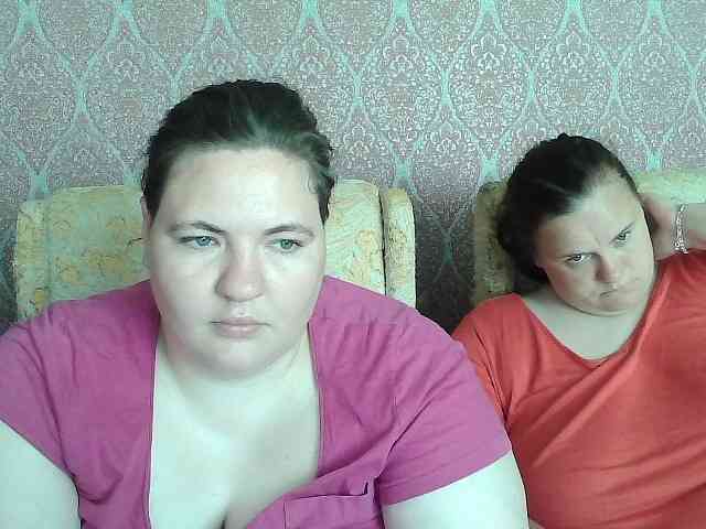 HollyXEva webcam