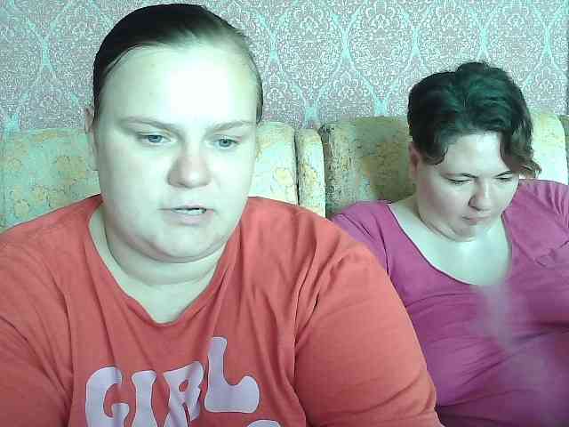 Модель: HollyXEva