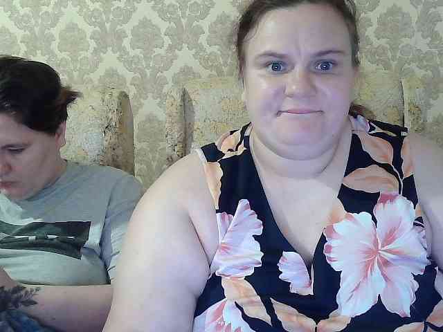 HollyXEva webcam