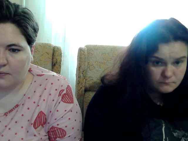 HollyXEva webcam