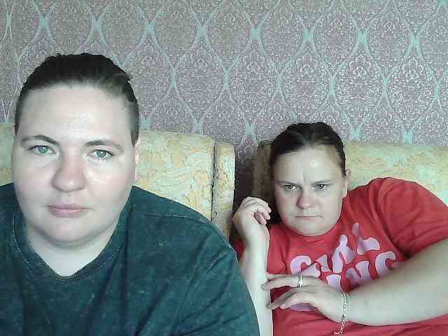 HollyXEva webcam