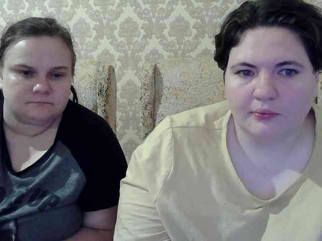 HollyXEva