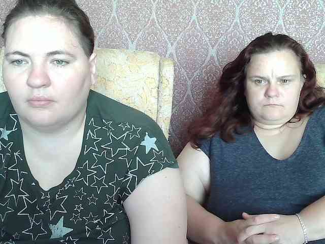 HollyXEva webcam