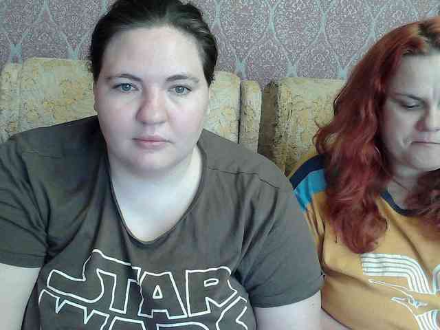 HollyXEva webcam