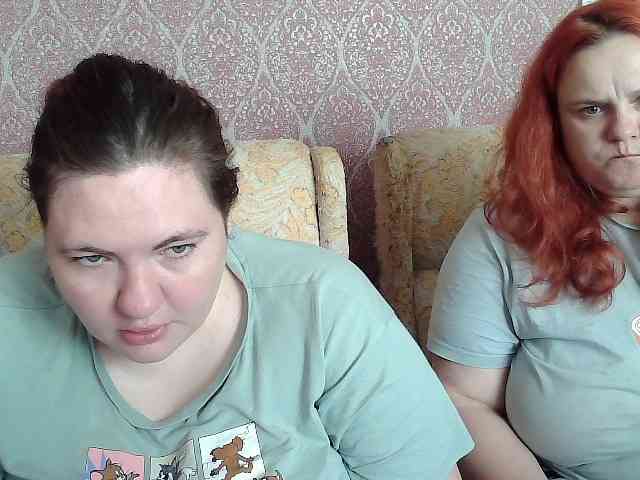 HollyXEva webcam