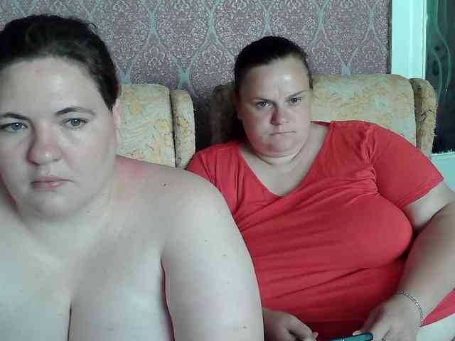 HollyXEva webcam