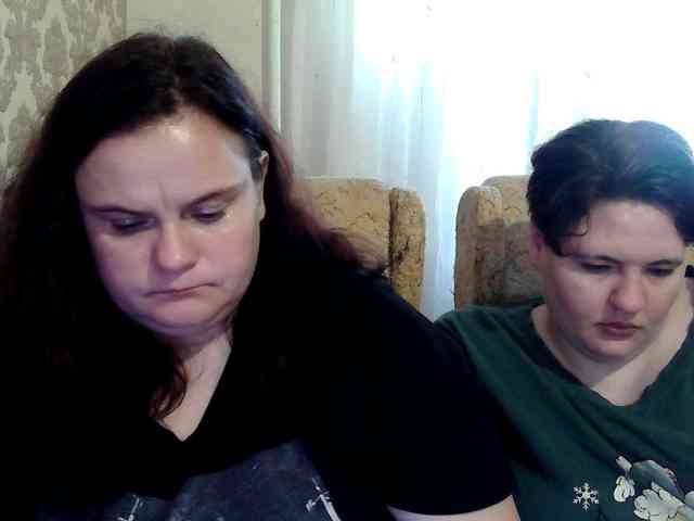 HollyXEva webcam