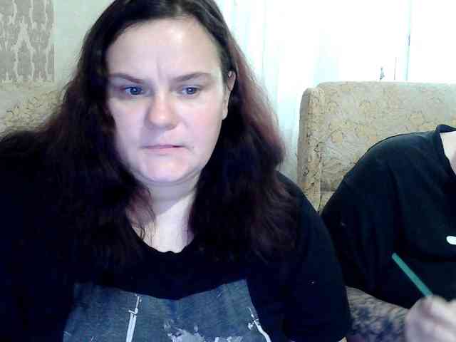 HollyXEva webcam