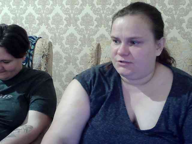 HollyXEva webcam