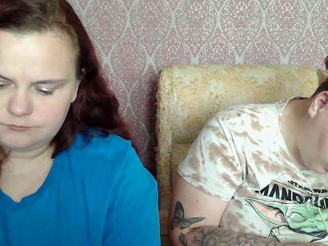 HollyXEva webcam