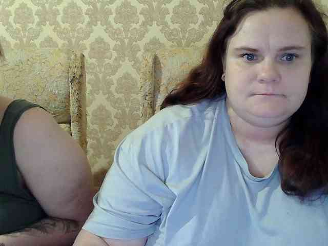 HollyXEva webcam