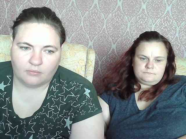 HollyXEva webcam