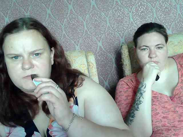 HollyXEva webcam