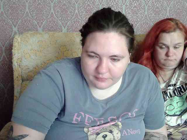 HollyXEva webcam