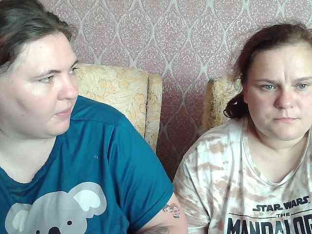 HollyXEva webcam