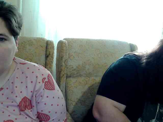 HollyXEva webcam