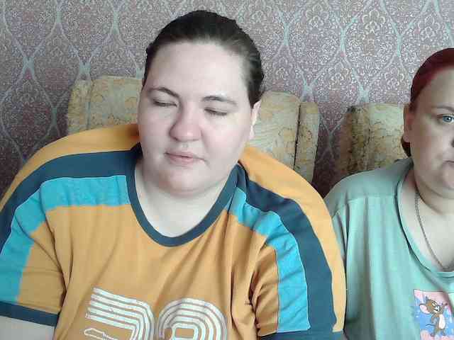 HollyXEva webcam