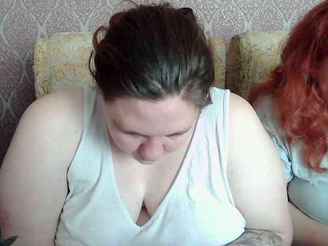 HollyXEva webcam