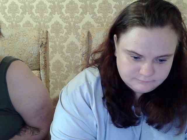 HollyXEva webcam