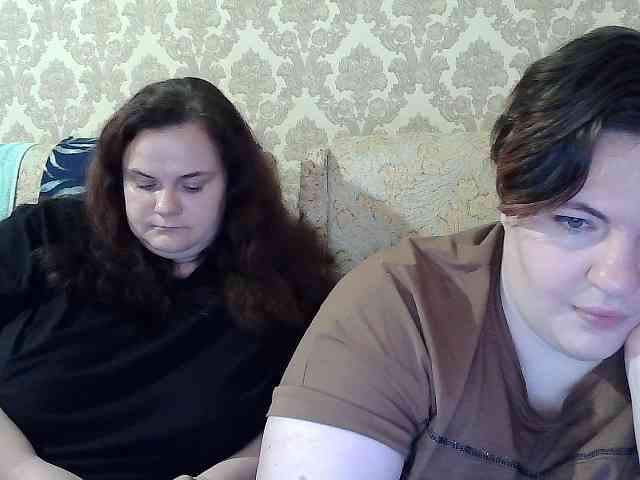 HollyXEva webcam