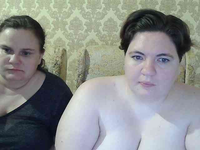 HollyXEva webcam