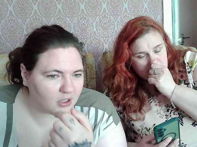 HollyXEva webcam