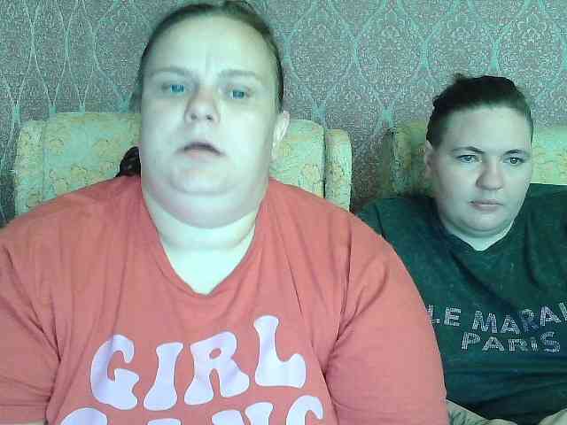 HollyXEva webcam