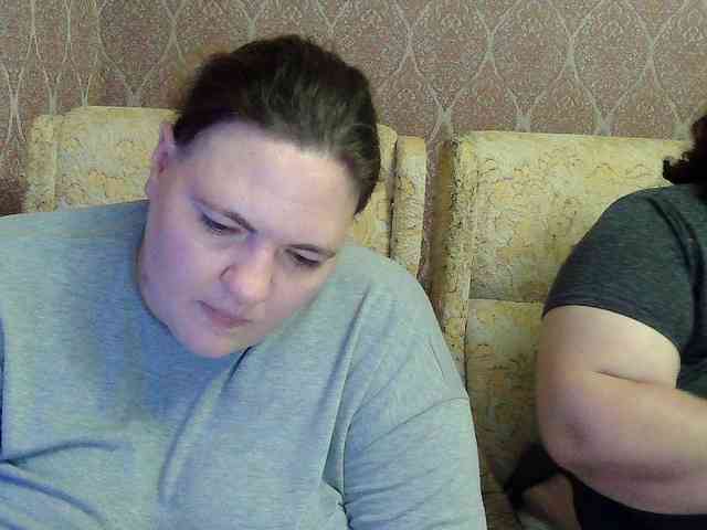 HollyXEva webcam