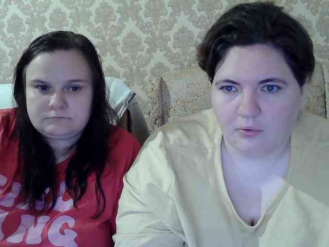 HollyXEva webcam