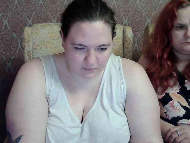 HollyXEva webcam