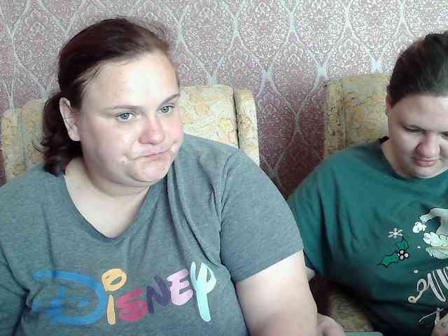 HollyXEva webcam