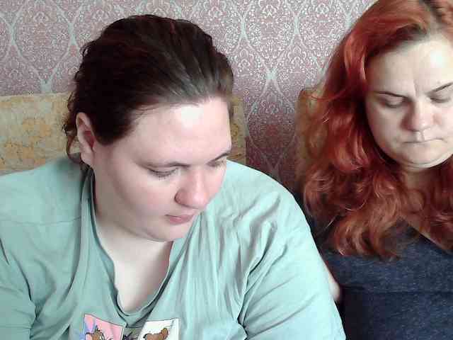 HollyXEva webcam