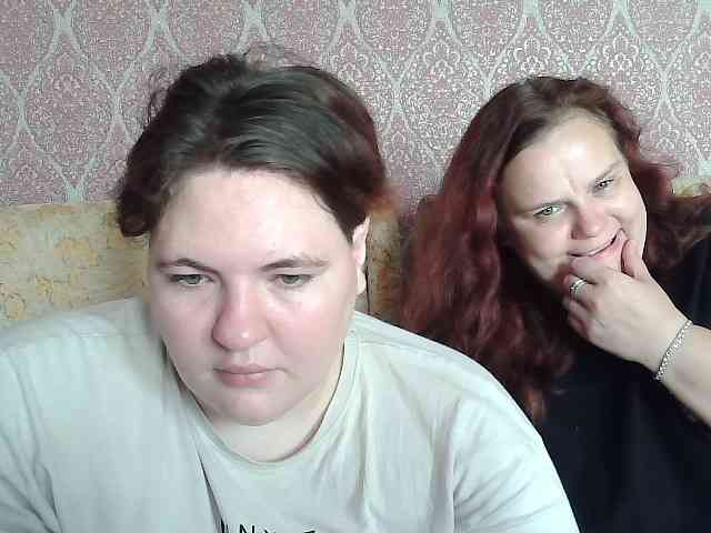 Модель: HollyXEva