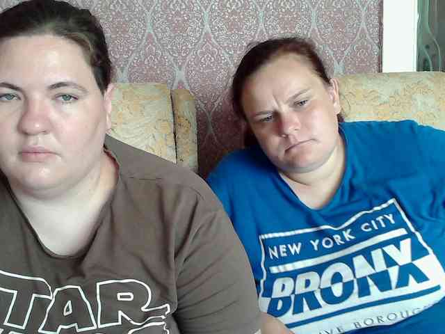 HollyXEva webcam