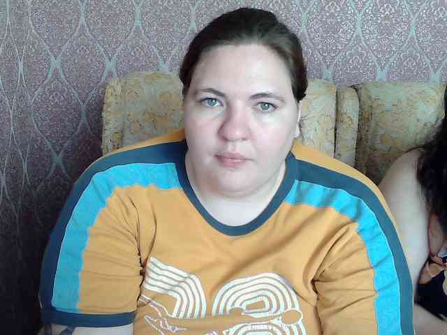 Модель: HollyXEva