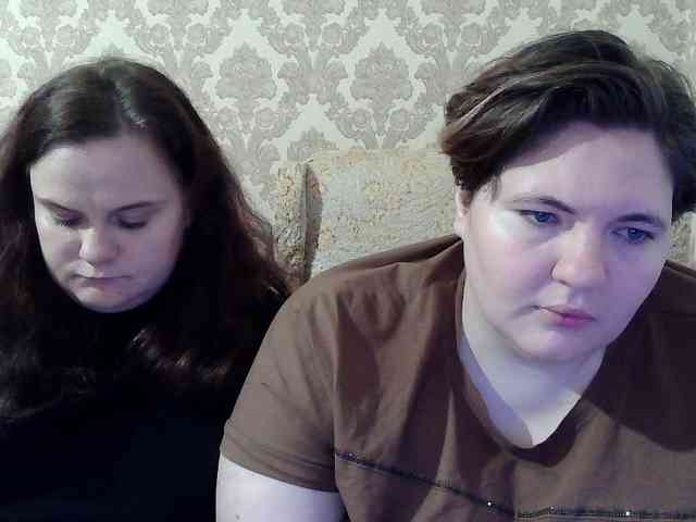 HollyXEva