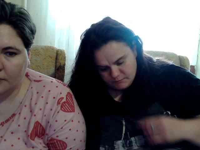 HollyXEva webcam