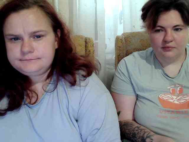 HollyXEva webcam