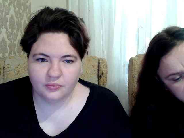 HollyXEva webcam
