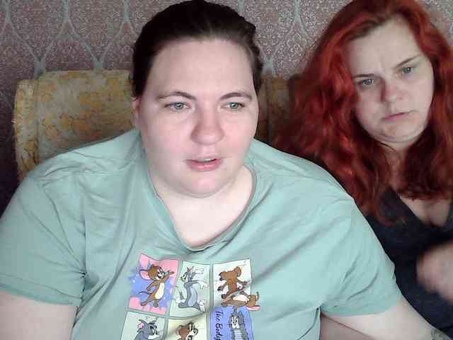 HollyXEva webcam