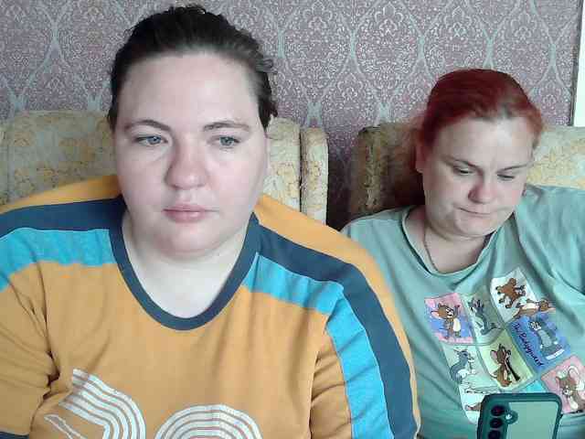 HollyXEva webcam
