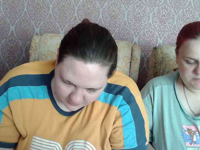 HollyXEva webcam