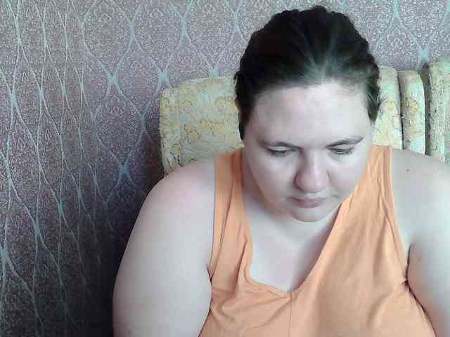 Модель: HollyXEva