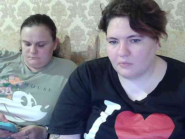 HollyXEva webcam