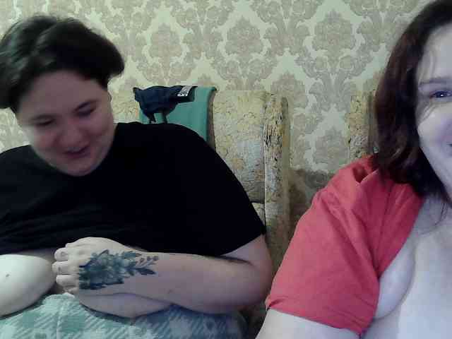Модель: HollyXEva