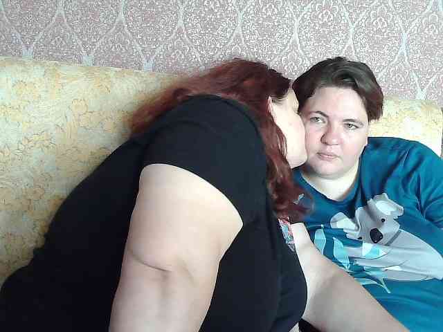Модель: HollyXEva